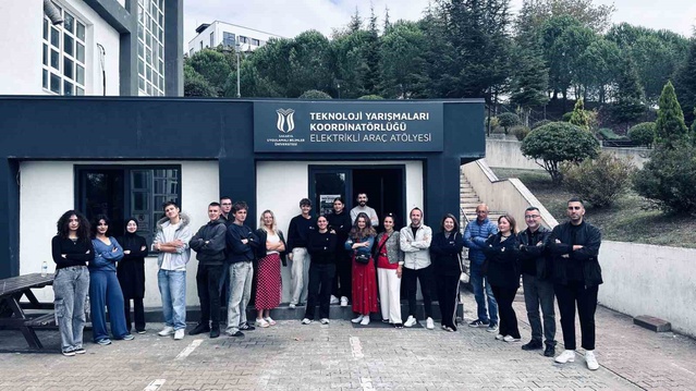 SUBÜ, İtalya ve Polonya'dan gelen katılımcılara dijital dönüşüm eğitimi verdi