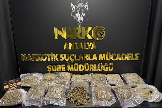 Antalya Kepez'de operasyonda 7 kilo 500 gram esrar ele geçirildi, zanlı tutuklandı