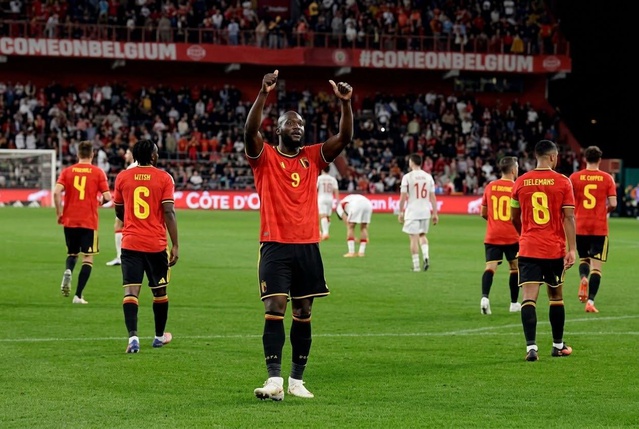 Aziz Yıldırım 3-4 haftaya açılacak demişti! Lukaku ilk golünü Türkiye'ye attı