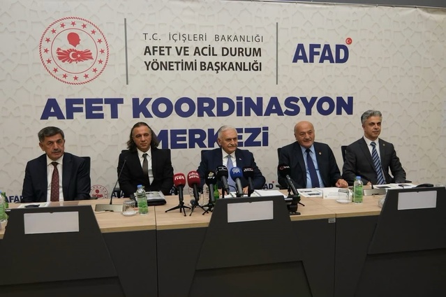 Binali Yıldırım Erzincan'da dirençli şehirler için öncelikli ihtiyaçlara dikkat çekti