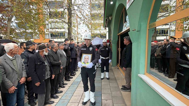 Erbaa'da kanserden hayatını kaybeden polis memuru Hulusi Gökçe toprağa verildi