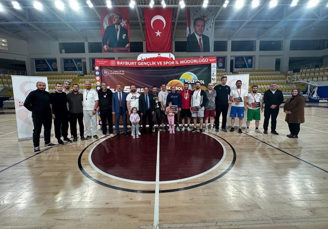Bayburt'ta Kamu Spor Oyunları basketbol birincisi Gençlik ve Spor İl Müdürlüğü oldu