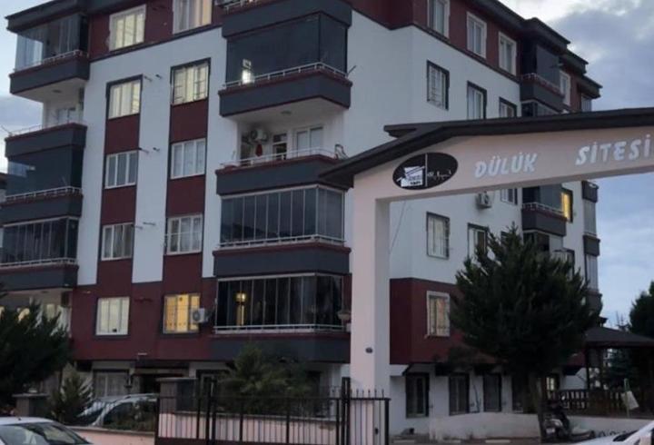 Gaziantep'te kahreden aile faciası: Anne, baba ve 5 yaşındaki çocukları 2. kattan ölüme atladı!