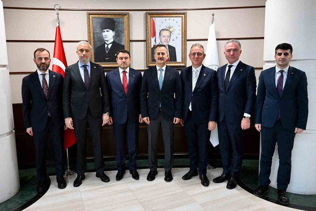 Kütahya heyeti Ankara'da savunma sanayii temasları yaptı, Görgün kasımda gelecek