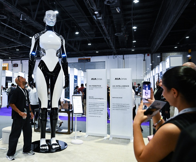 Dubai Yapay Zeka Festivali'nde 100'den fazla Çinli şirket çözümlerini sergiliyor