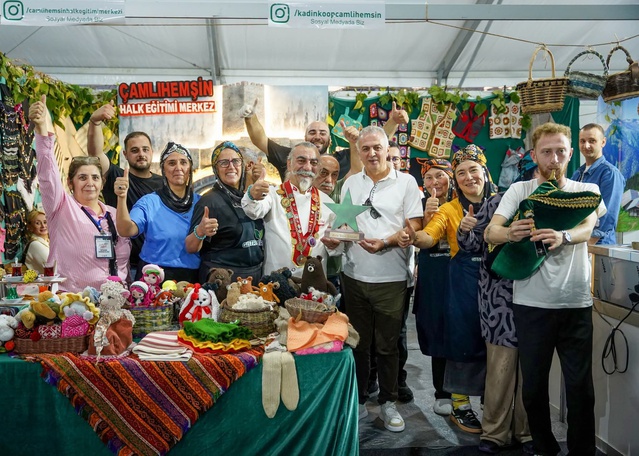 Ulusal Rize Gastronomi Yarışması'nda Rize Yeşil Yıldızı ödülü Çamlıhemşin'e gitti
