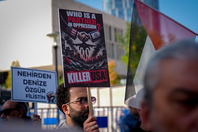 ANFİDAP, ateşkese rağmen Gazze'de ölen 1402 kişi için ABD Elçiliği önünde eylem yaptı