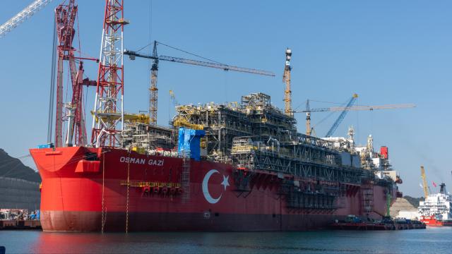 Mavi Vatan'da tarihi gün: Osman Gazi görev yerine uğurlandı