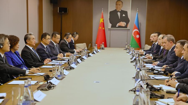 Çin ve Azerbaycan diplomatik ilişkilerin 35. yılı öncesi işbirliğini güçlendirecek