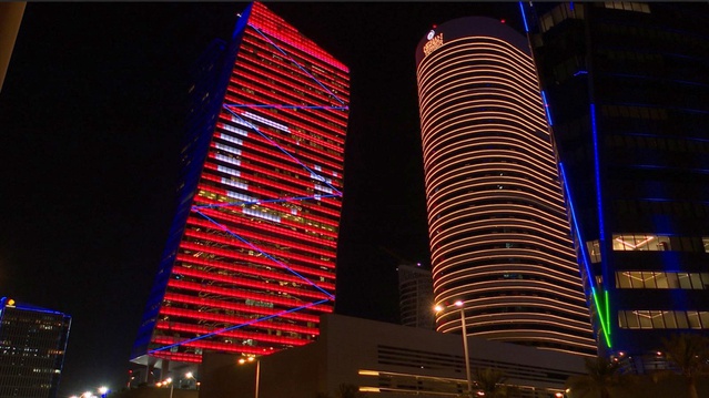Doha'da simge yapılar 29 Ekim Cumhuriyet Bayramı'nda Türk bayrağına büründü