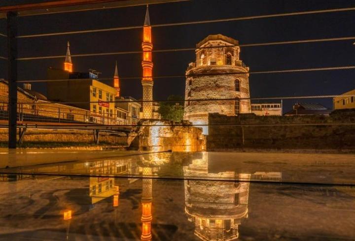Bakan Ersoy, Edirne’nin tarihe açılan kulesini inceledi
