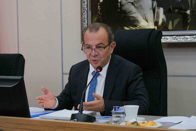 Bolu Belediyesi davasında Özcan ve iki sanığa 7 yıl 3 ay 15 gün hapis cezası verildi