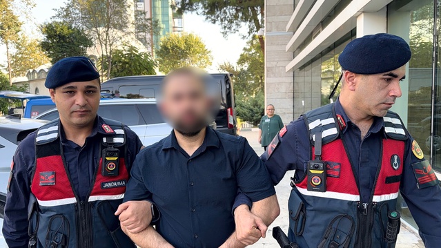 Jandarmaya mukavemetten gözaltına alınan şüpheli, Samsun Atakum'da ağabeyini darbetti
