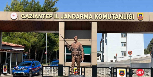 Gaziantep'te jandarma 14 faili meçhul hırsızlığı aydınlattı, 8 şüpheli tutuklandı