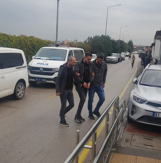 Bayğaralar suç örgütü üyesi olduğu iddiasıyla aranan H.Ö. Çukurova'da yakalandı