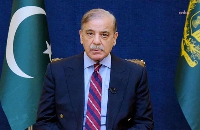 Pakistan Başbakanı Şerif, Husilerin Suudi Arabistan'a saldırılarını şiddetle kınadı