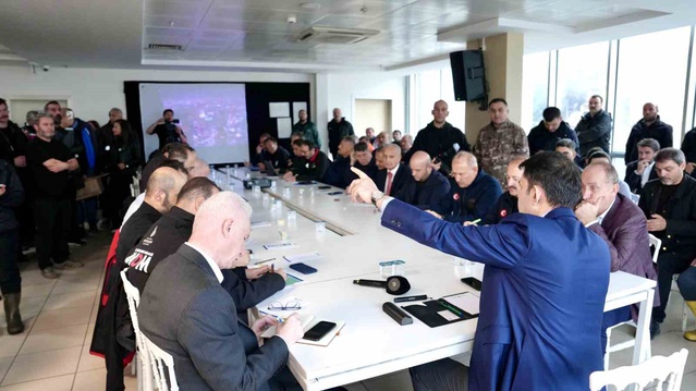 Bakan Kurum sel sonrası Ayazağa'da Yarısı Bizden veya TOKİ ile dönüşümü önerdi