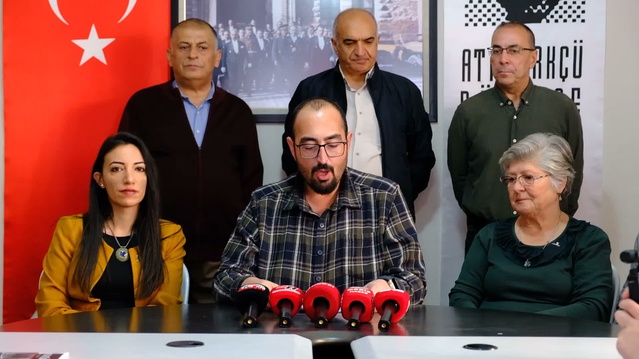 Kaymaz'daki maden toplantısında Atatürk'lü pankarta ADD Eskişehir'den kınama geldi
