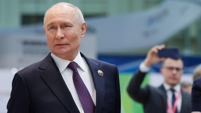 Putin, Musk'a 'gerçek bir dahi' derken uydu temaslarının sürdüğünü açıkladı
