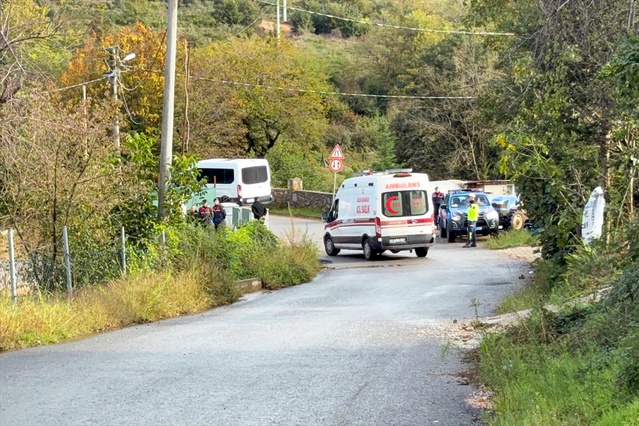 Gebze'de selde kaybolan 2 kişi için 102 personelle 16 noktada arama sürüyor