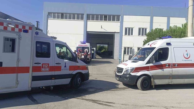 İzmir Torbalı'da metal tozu fabrikasında kazan patladı, 2'si ağır 3 işçi yaralandı