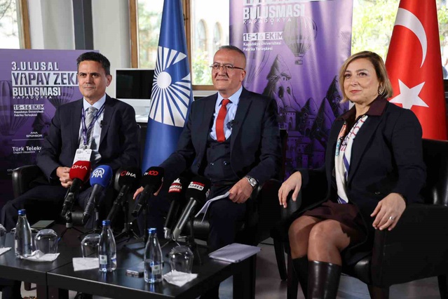 Ürgüp'te 3. Ulusal Yapay Zeka Buluşması başladı, veri güvenliği ele alınıyor
