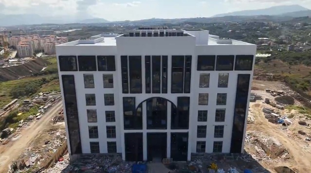 Hatay Valisi Masatlı, Antakya'daki emniyet ve jandarma binalarında inceleme yaptı
