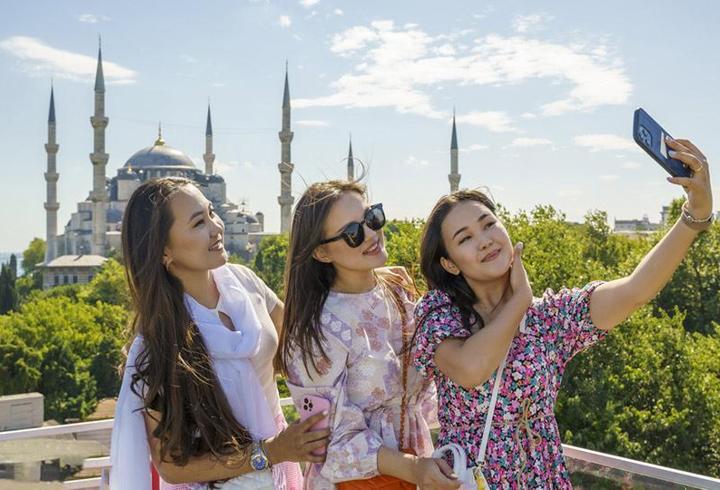 Türkiye'nin turizm geliri üçüncü çeyrekte 25,5 milyar doları aştı