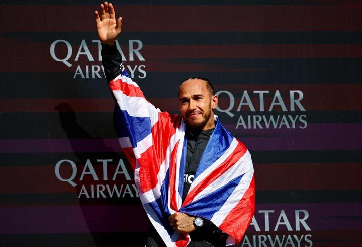 Lewis Hamilton'dan, Kongo, Sudan, Suriye ve Filistin çağrısı
