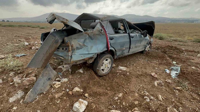 Elazığ-Baskil karayolunda takla atan Tofaş'ta 1 kişi hayatını kaybetti