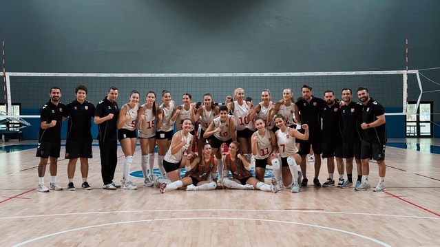 Karşıyaka, Kadınlar Voleybol 1. Lig A Grubu'nda yarın Bodrumspor'a konuk olacak