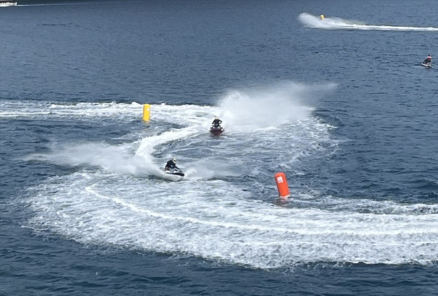 Marmaris'te 54 sporcunun mücadele ettiği motosurf ve sujeti şampiyonaları sona erdi