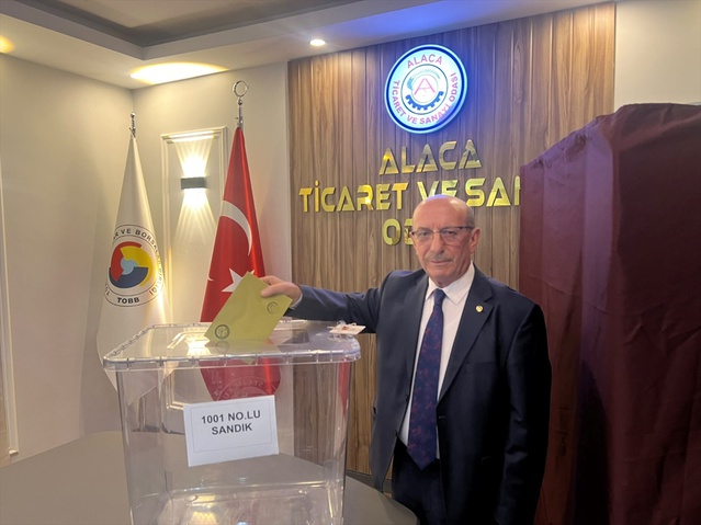 Alaca TSO başkanlık seçimini Günser Şirin 14 meclis üyesinin oyuyla yeniden kazandı