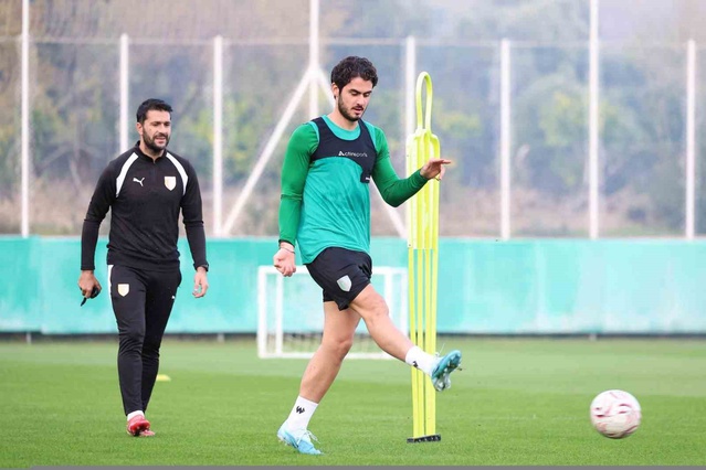 Bodrum FK Teknik Direktörü Eşer, Ümraniyespor maçında seriyi 4 maça çıkarmak istiyor