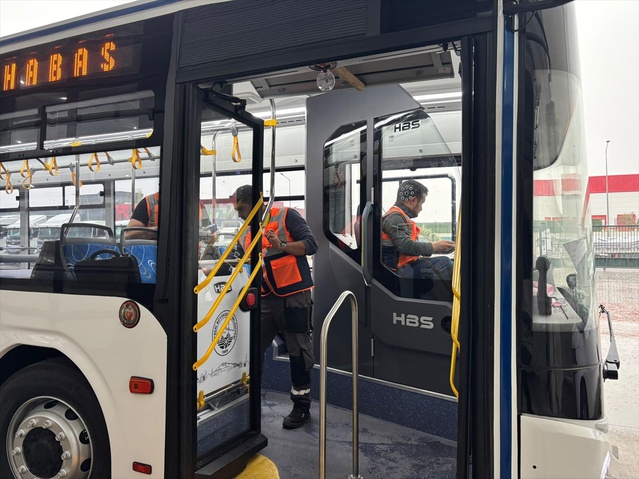 Kayseri Ulaşım AŞ filosuna giren 12 elektrikli otobüsün kabul işlemleri başladı