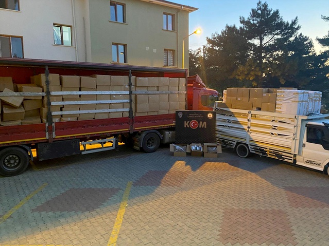 Nevşehir'de 12 ton 150 kilo kaçak tütün ele geçirildi, 3 şüpheli gözaltına alındı