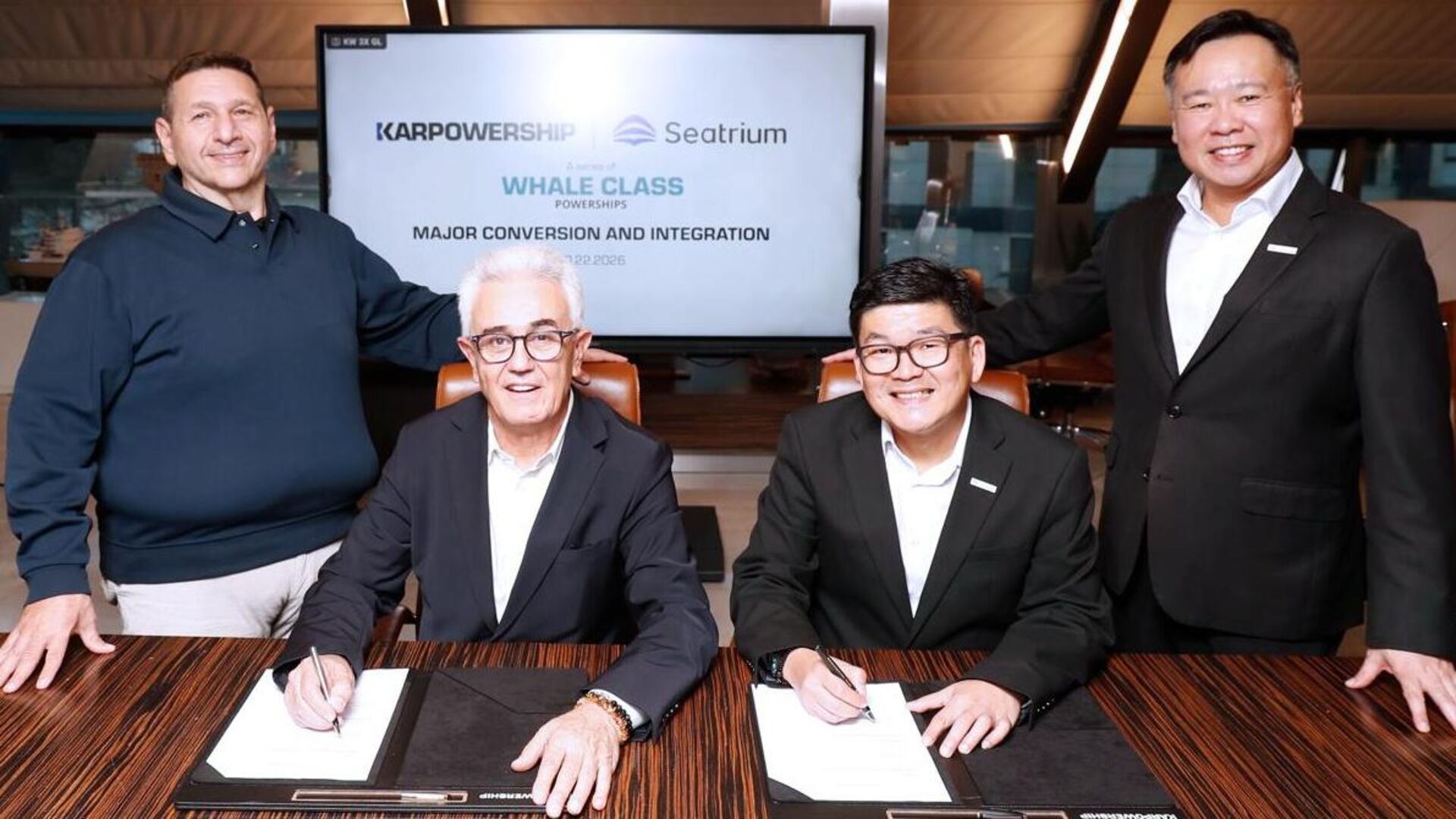 Beş Whale sınıfı Powership için sözleşme imzalandı