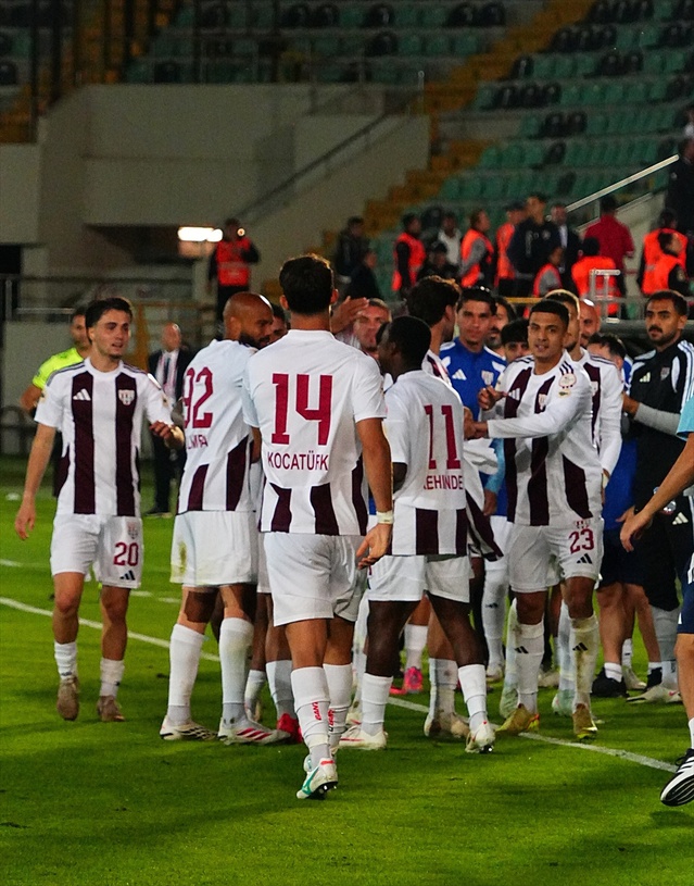 Kerem Dönertaş'ın 46 ve 55. dk. golleriyle Bandırmaspor, Artı Değer Vanspor'u 2-0 yendi