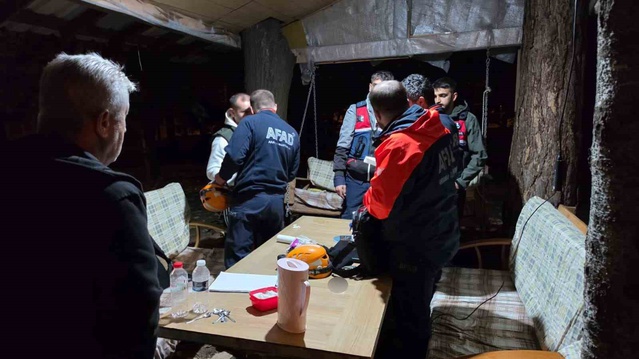 Sakarya Akyazı'da 2 gündür aranan alzaymır hastası 78 yaşındaki kadın sağ bulundu