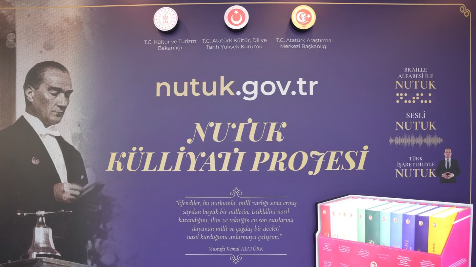 Atatürk'ün Nutuk'u 8 dilde dünyaya açılıyor: Dijital platform erişime sunuldu