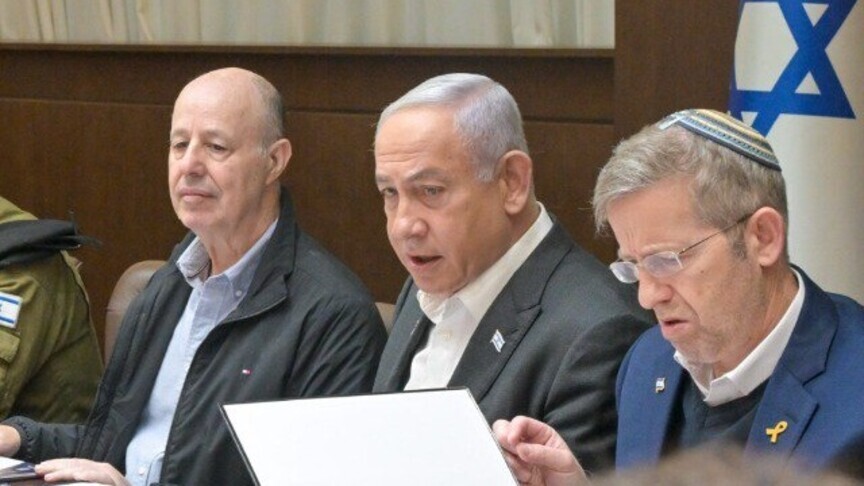 Netanyahu'nun İran'la gerilimin tırmanması ihtimaline ilişkin "güvenlik toplantısı" yaptığı bildirildi