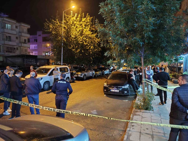 Batman'da restorana ateş açan kar maskeli 2 şüpheli aranıyor, yaralanan olmadı