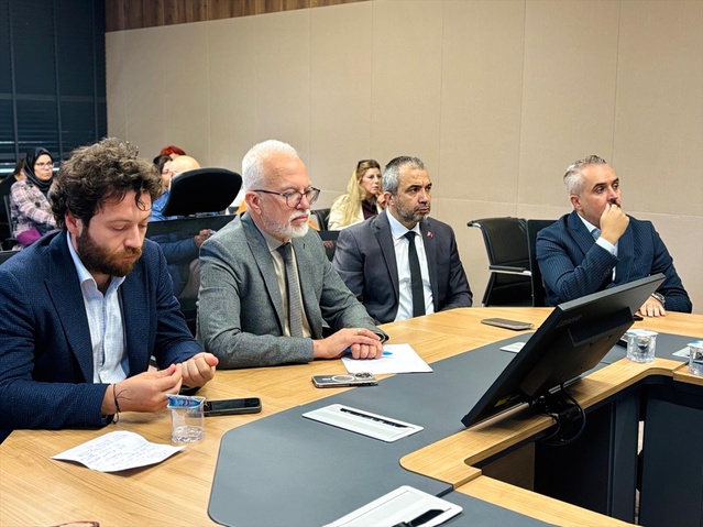 Eskişehir'de riskli gebeler ve lohusaların takibi toplantıda değerlendirildi