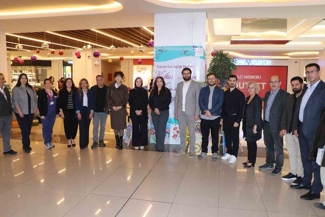 Erzincan'da TRSM danışanlarının el emeği ürünleri panayırda ziyaretçilerle buluştu