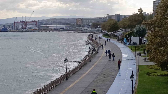 Meteoroloji, Balıkesir'in kuzey ve batısında metrekareye 51-100 kilogram yağış bekliyor