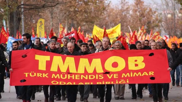 TMMOB İMO, Manisa Akhisar'da 11 ölümlü kaza sonrası riskli kesimler için çağrı yaptı
