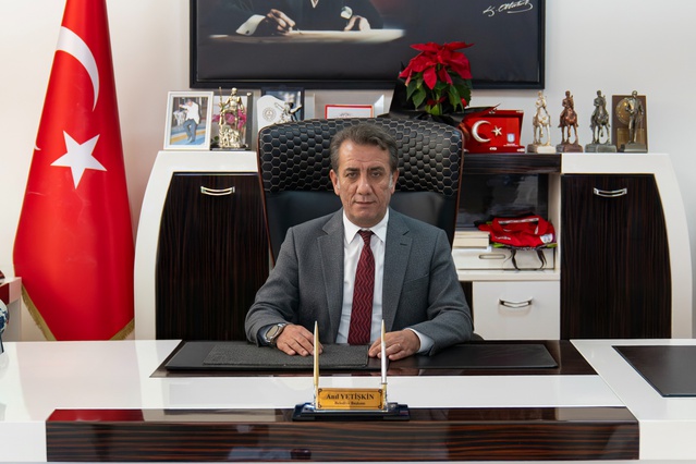 Fadime Akbal, Efeler'de boşandığı kişinin silahlı saldırısında öldürüldü