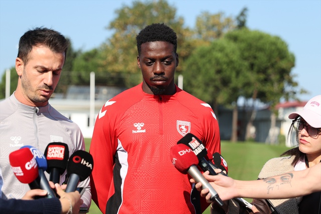 Samsunsporlu Muhammed Bayo, Trabzonspor maçı öncesi taraftar için galibiyet istedi