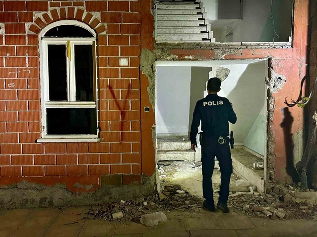 Kahramanmaraş İl Emniyet Müdürlüğü okul ve yurt çevresinde bin 646 kişiyi sorguladı