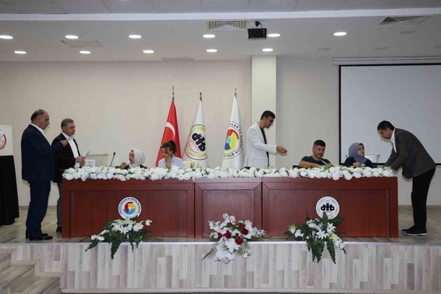 Diyarbakır Ticaret Borsası'nda 253 üye Beyaz Liste için oy veriyor